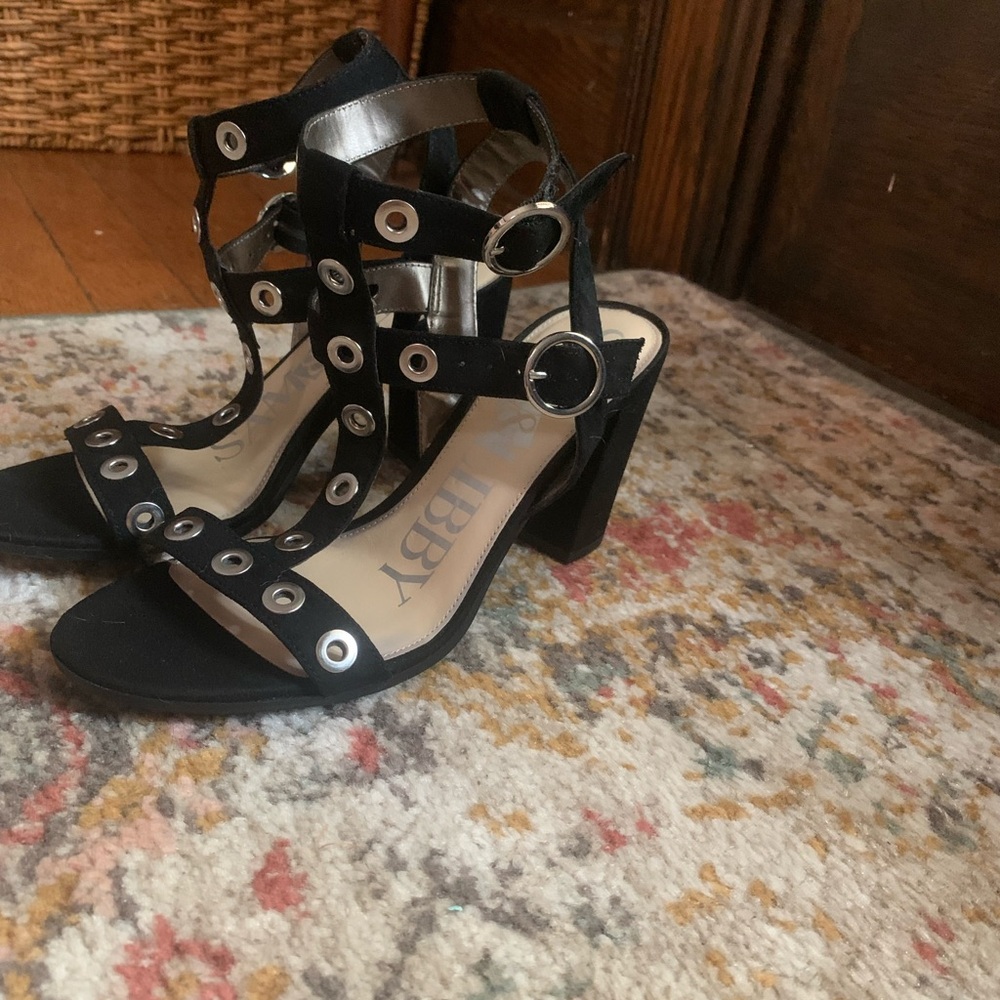 Sam & Libby black suede dressy cage sandals, size 6.5